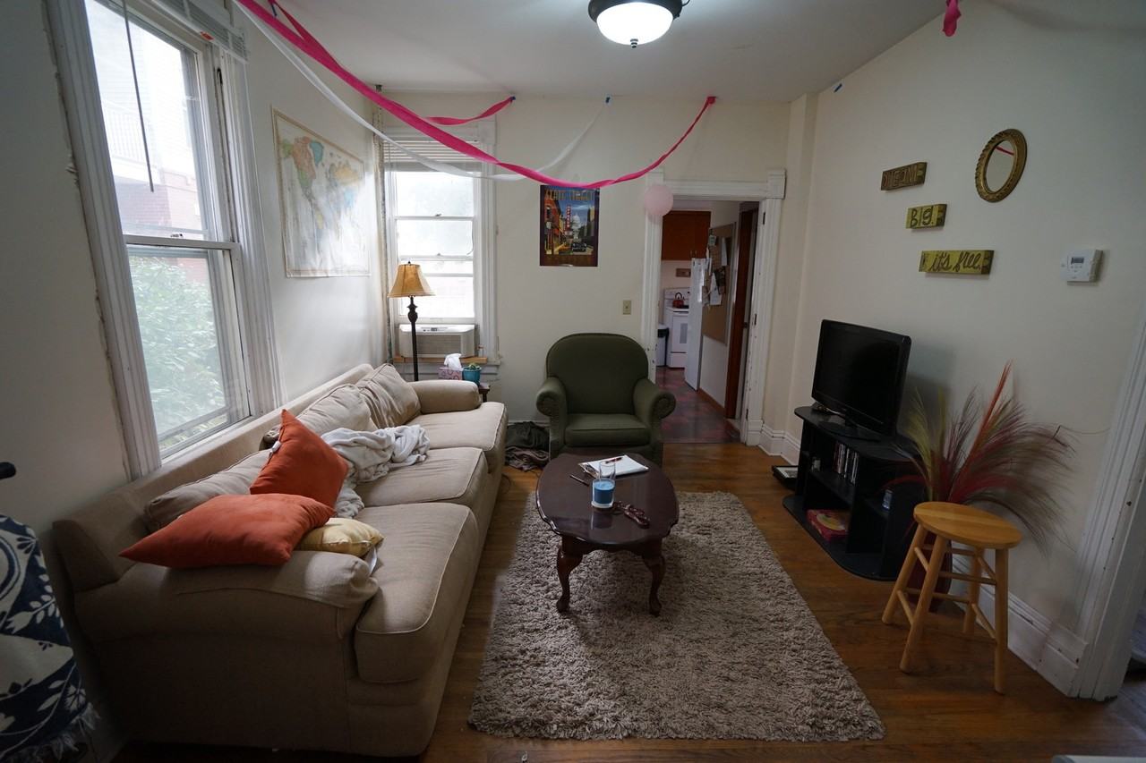 339 West Doty Street - Photo 2 of 15