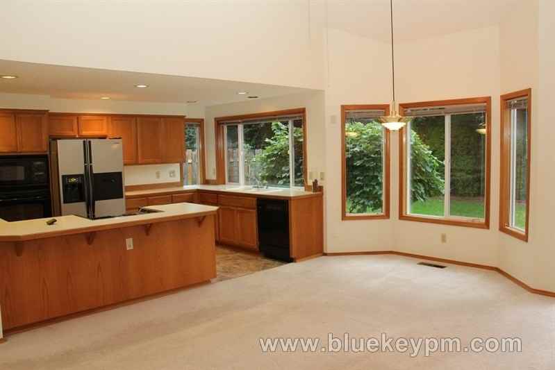 4131 Nw 178th Pl - Photo 6 of 22