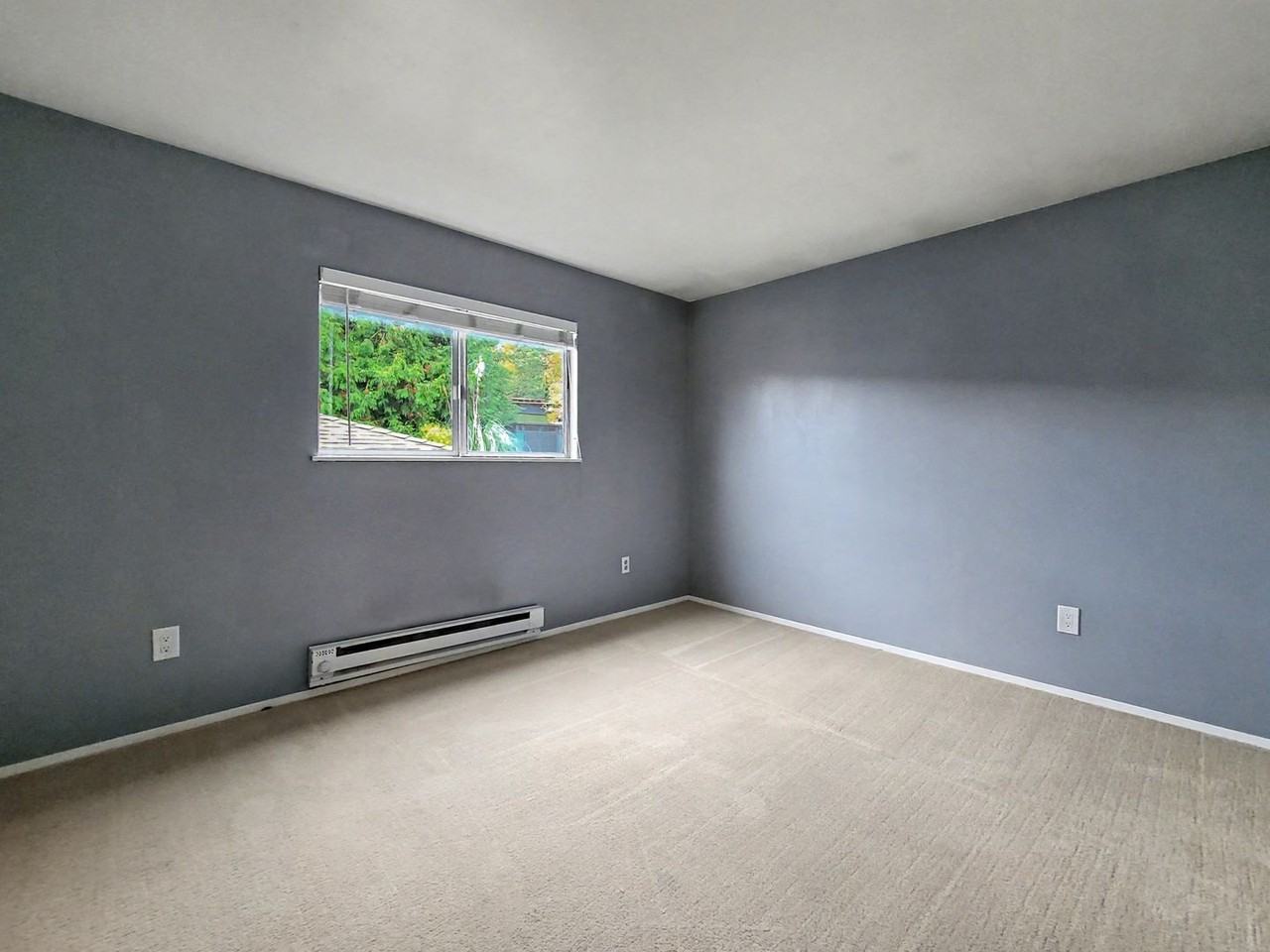 4124 23rd Avenue Southwest - Photo 6 of 19