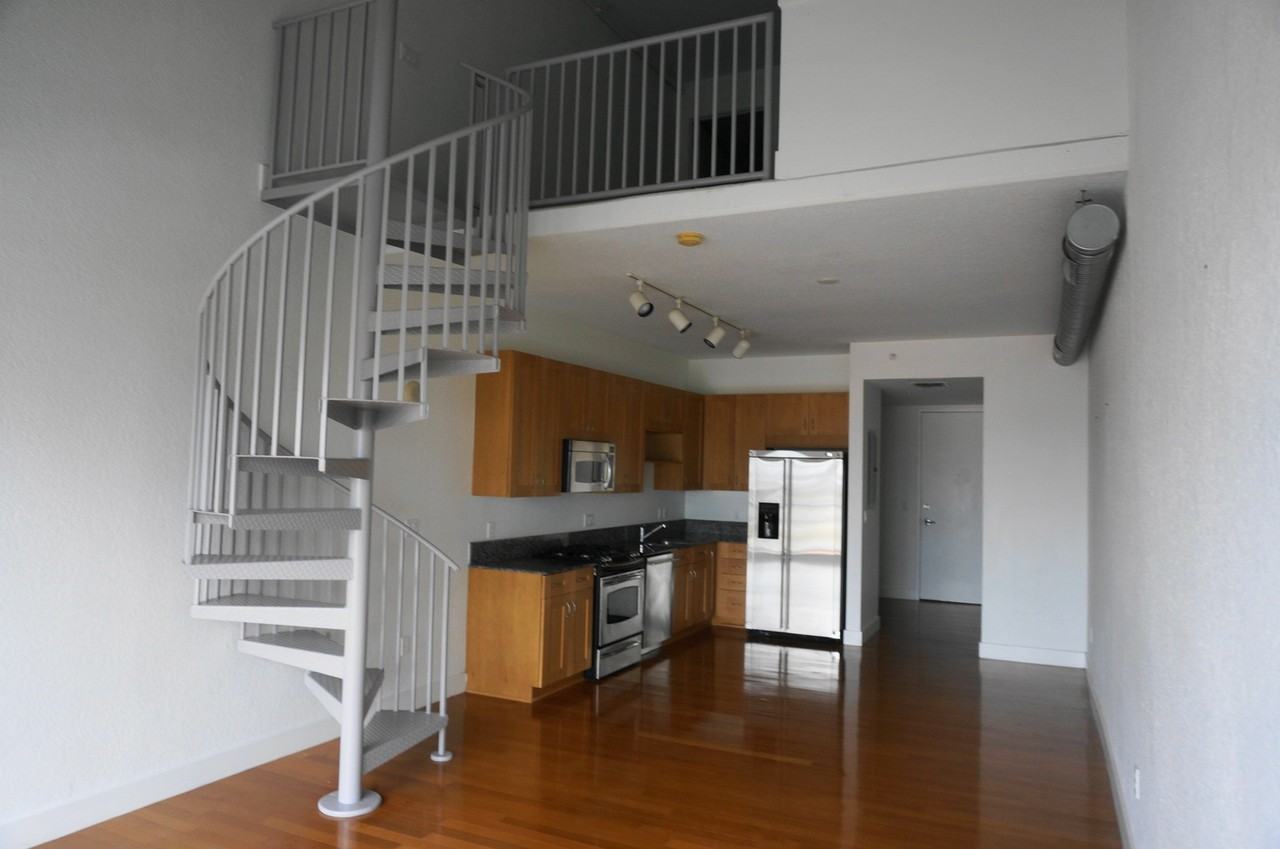 150 East Robinson Street #1204 - Photo 6 of 12