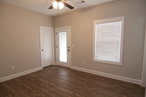 202 Park West Loop - Photo 7 of 16