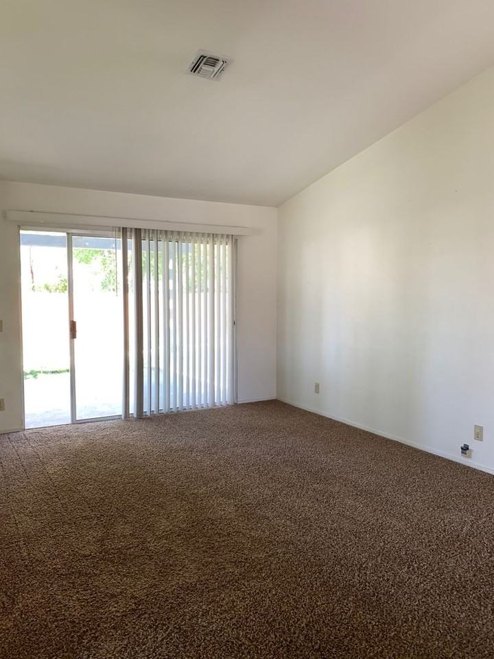 2325 Shoshone Drive - Photo 3 of 20