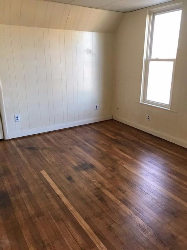 27 N Buena Vista St - Photo 6 of 9