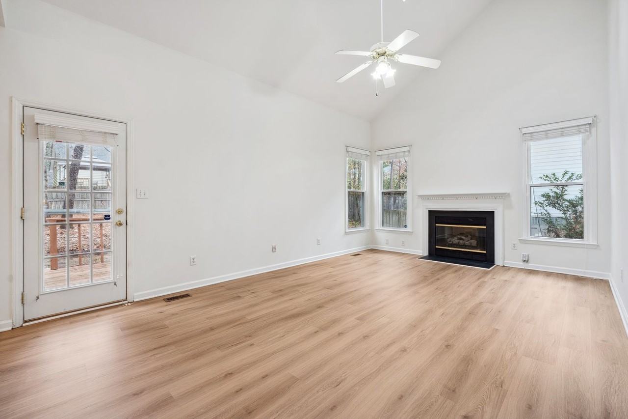 5914 Tahoe Dr - Photo 4 of 18