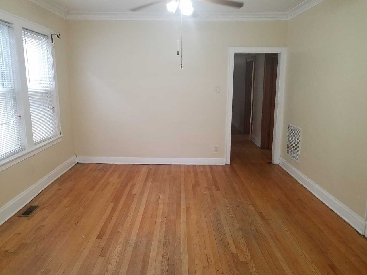 6136 S Richmond St - Photo 2 of 24