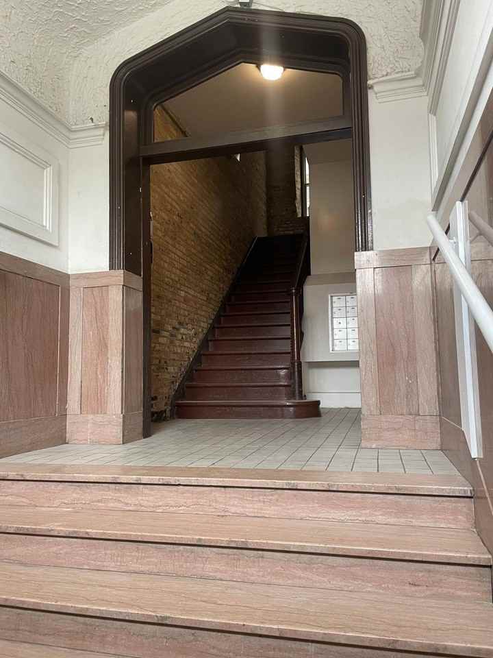 5550 W North - Photo 3 of 28