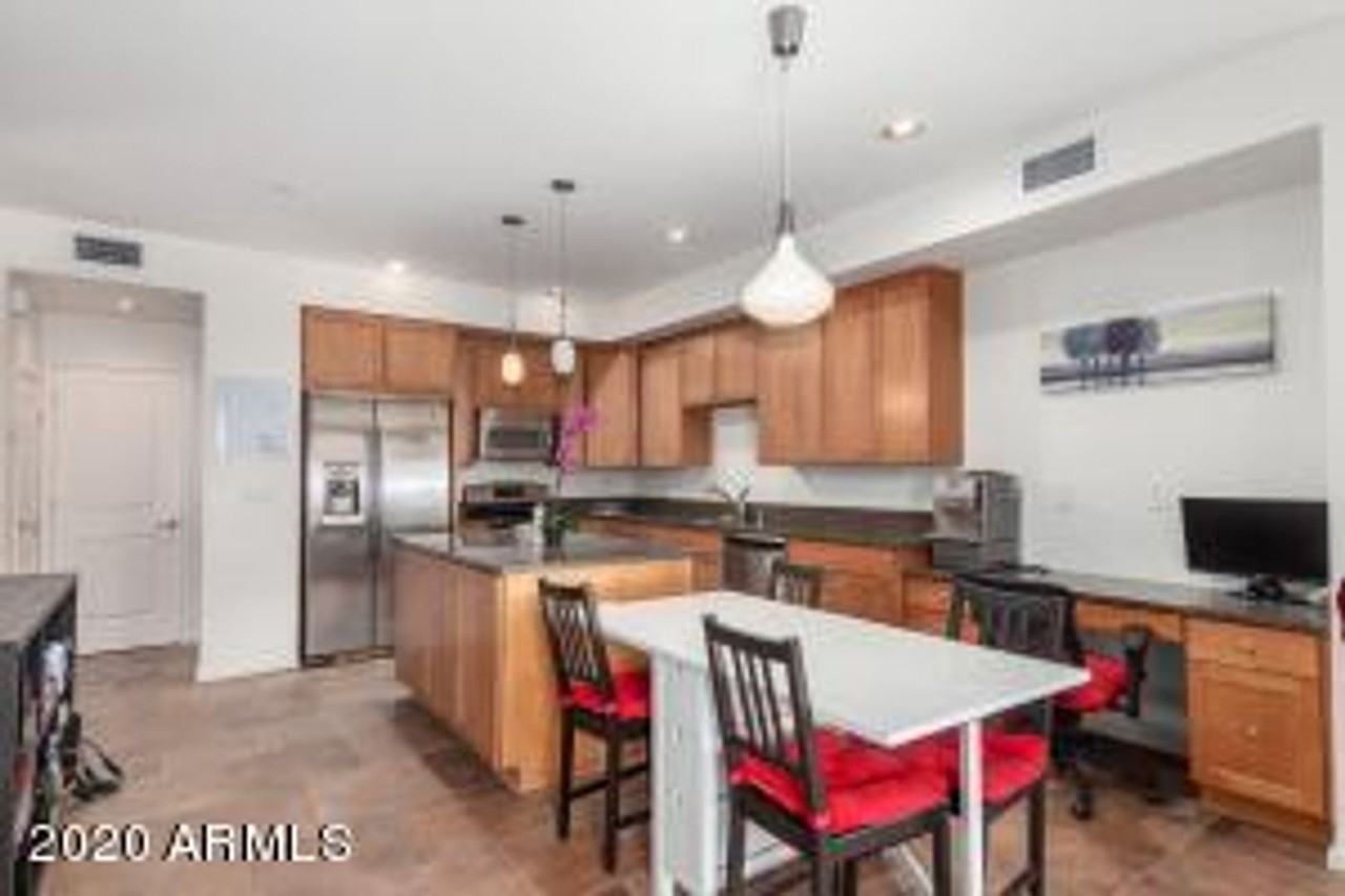 525 W Lakeside Dr #133 - Photo 6 of 33