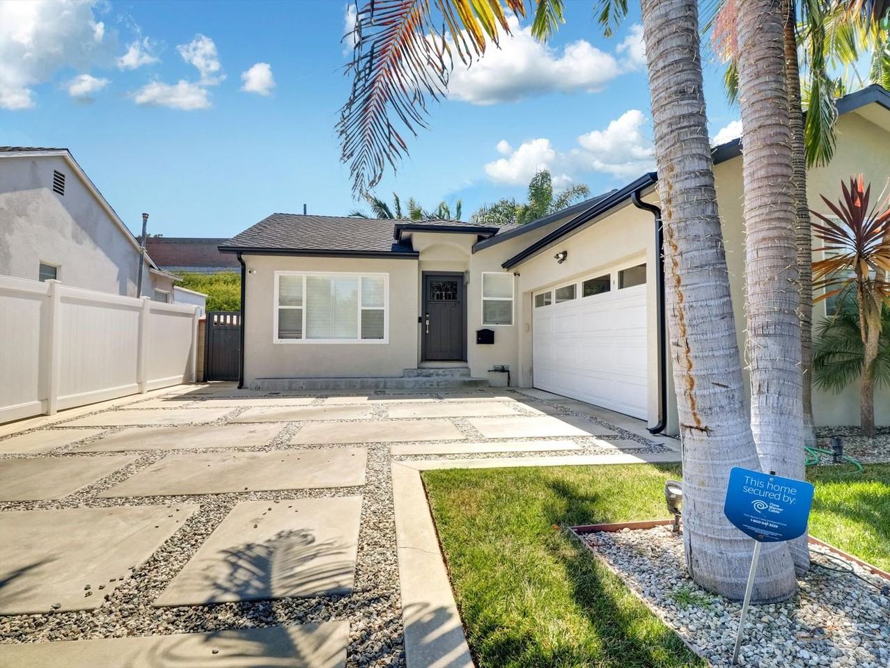 5437 Coolidge Avenue - Photo 2 of 33