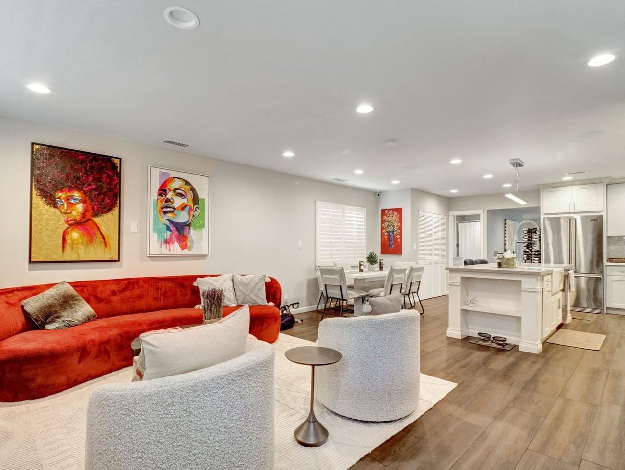 5437 Coolidge Avenue - Photo 4 of 33