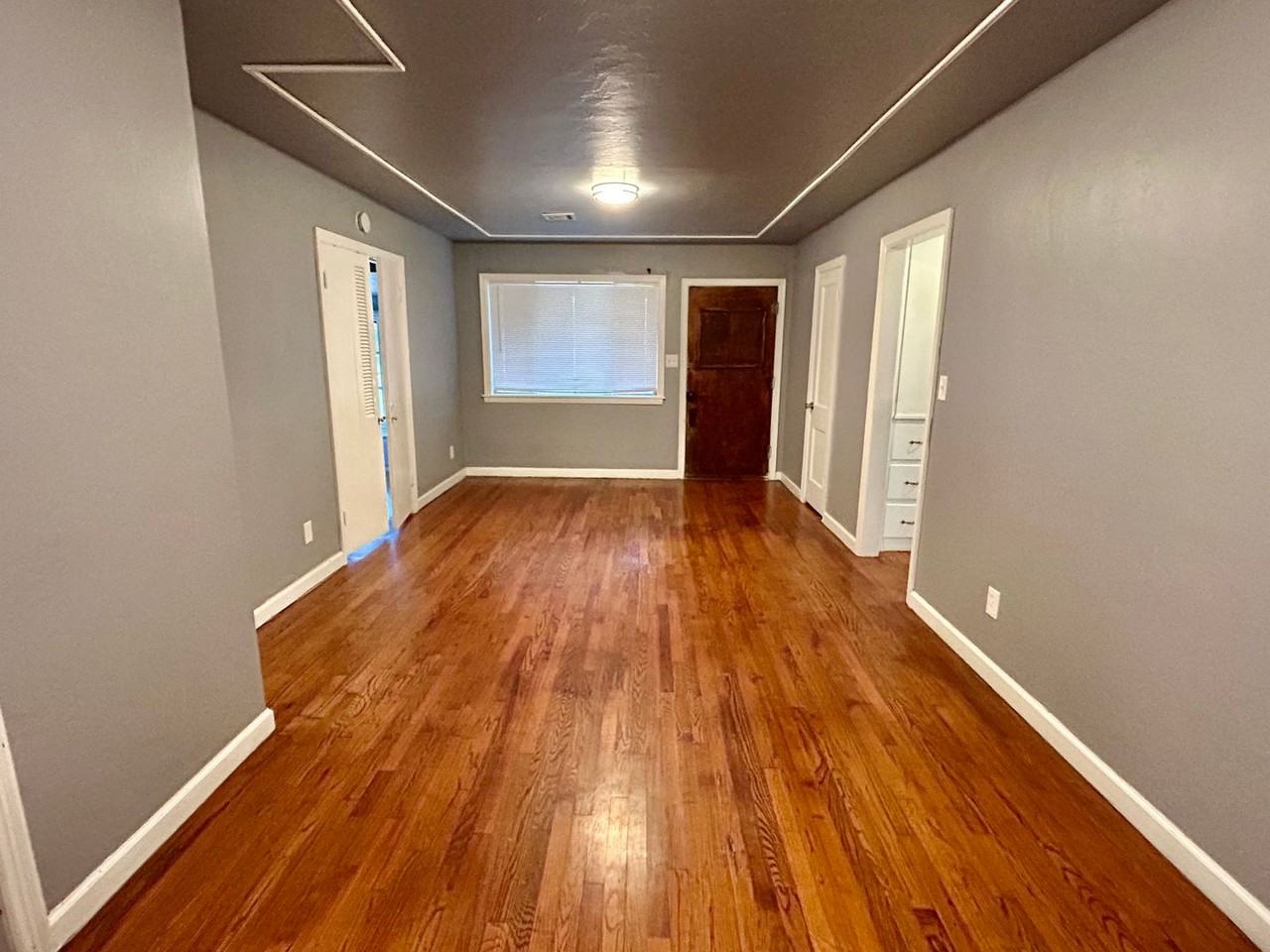 3044 Nw 28th St - Photo 5 of 20