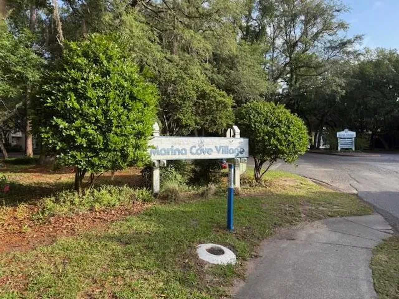 30 Marina Cove Dr - Photo 2 of 33