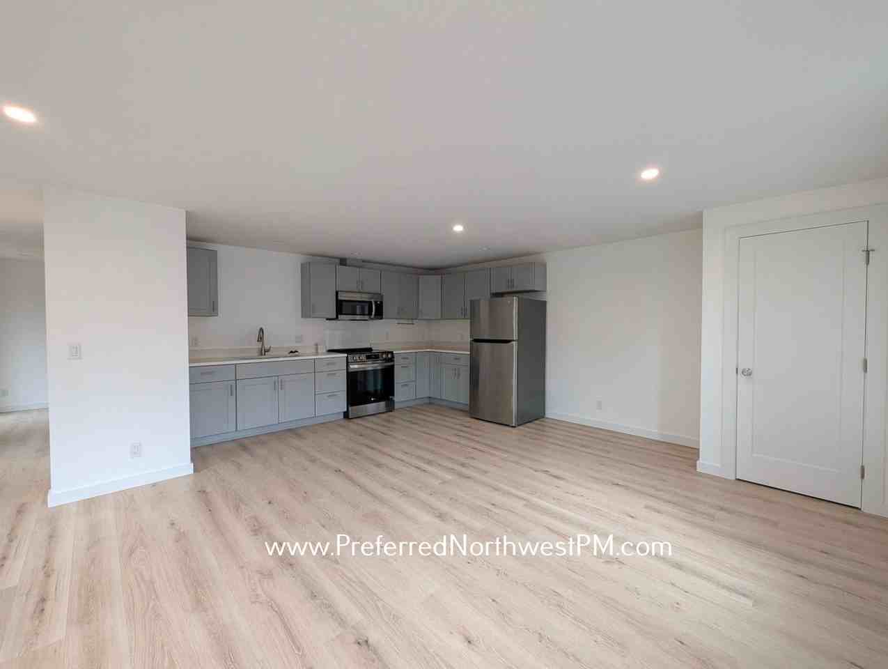 2522 Melrose Loop - Photo 6 of 10