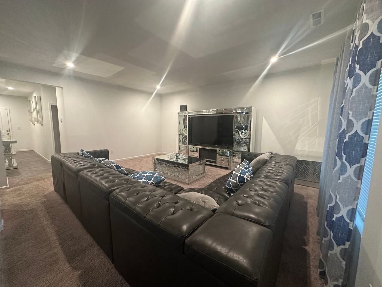 11205 Kaufman Farm Dr - Photo 7 of 44