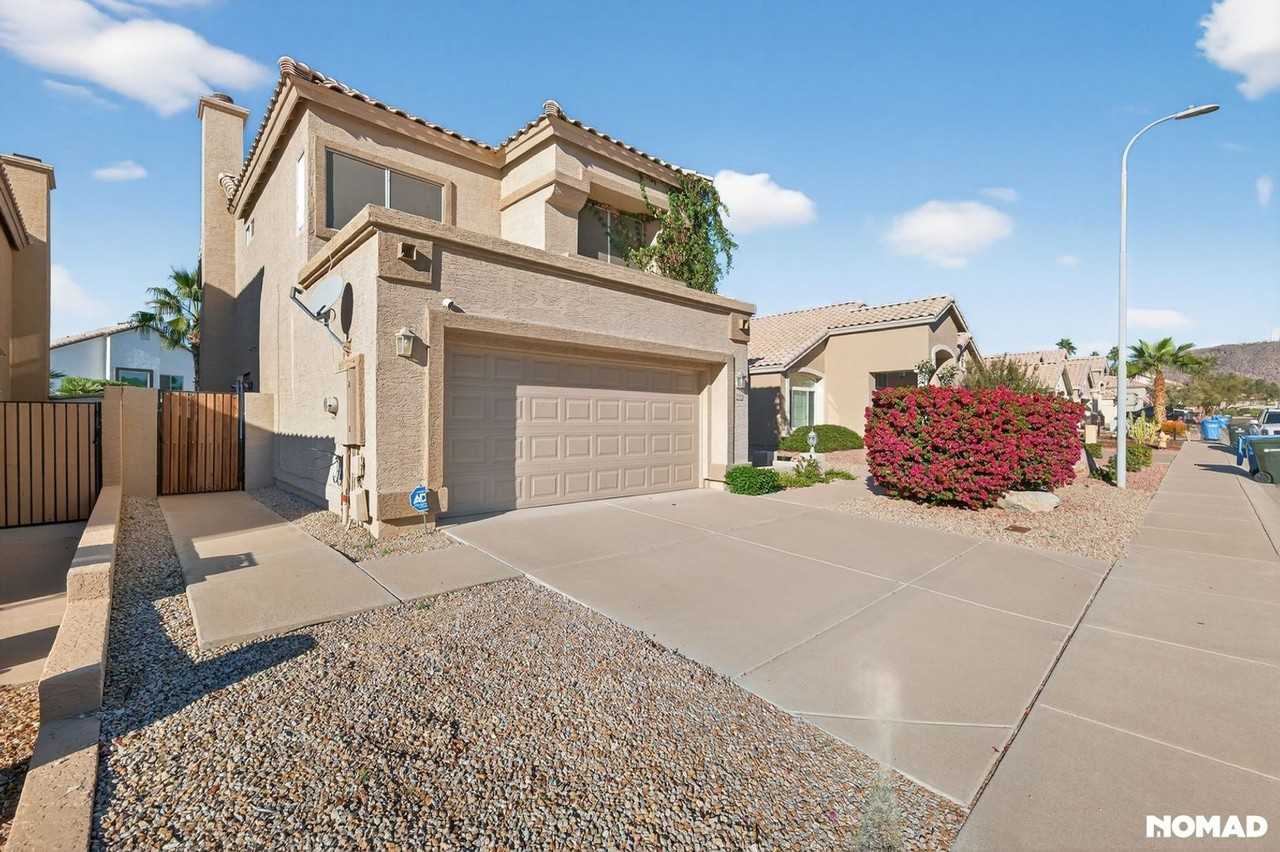 16626 S 15th St - Photo 2 of 28