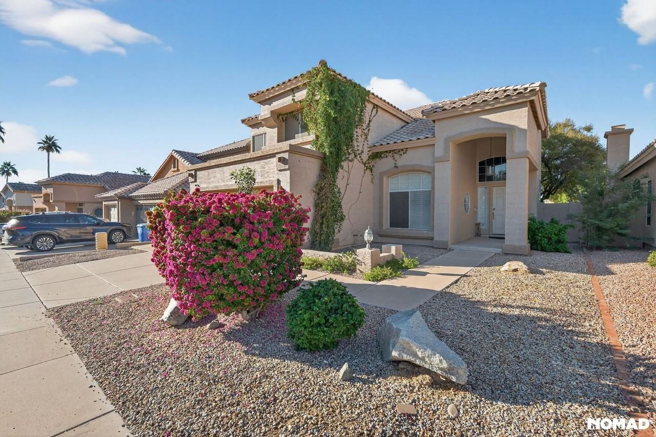 16626 S 15th St - Photo 3 of 28