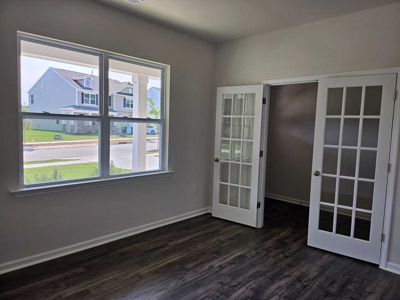 925 Canis Minor Rd - Photo 4 of 35