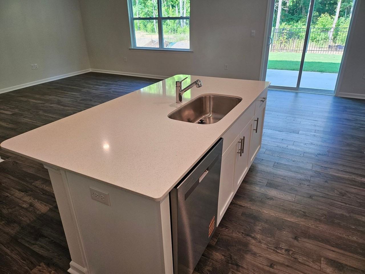 925 Canis Minor Rd - Photo 6 of 35