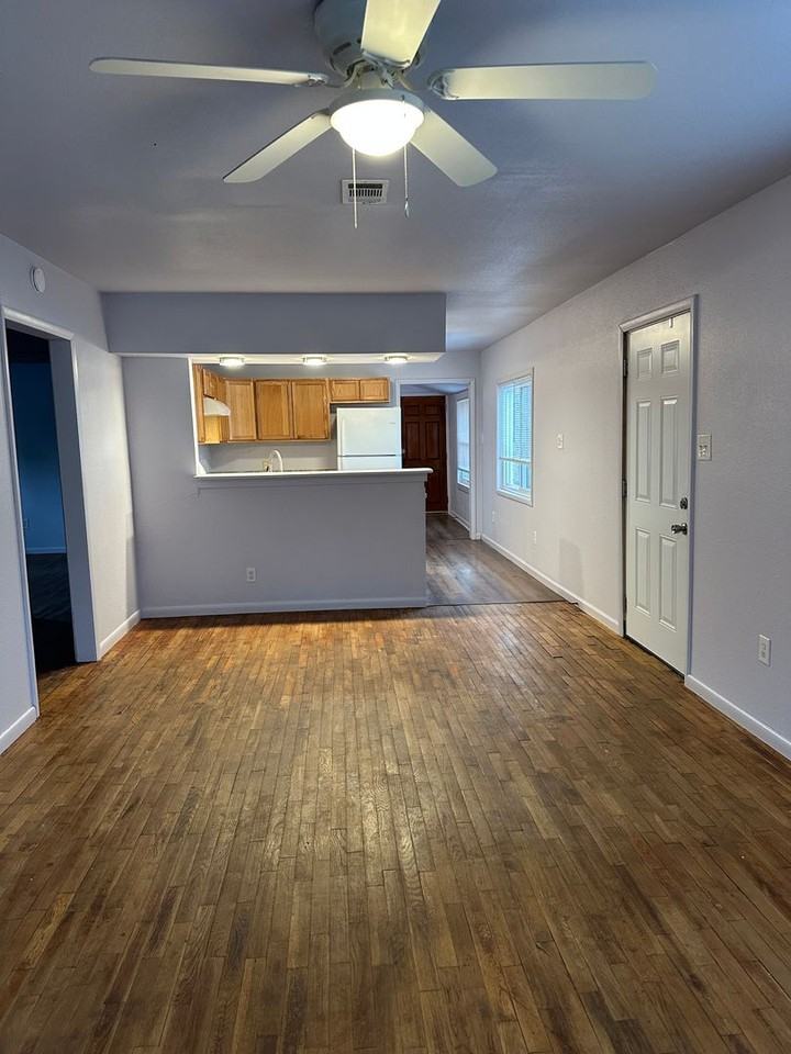 205 South 12th Street - Photo 3 of 15