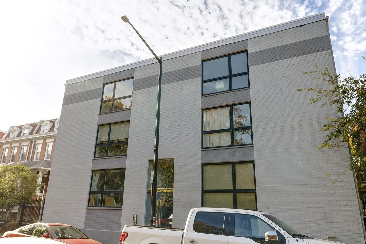 1514 Newton St Nw #301 - Photo 2 of 31