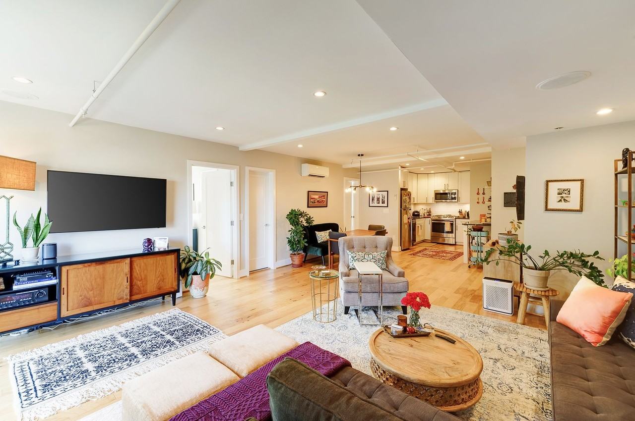 1514 Newton St Nw #301 - Photo 3 of 31