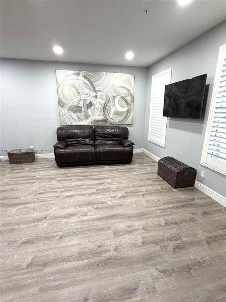 1505 Southwest 147th Avenue - Photo 3 of 22