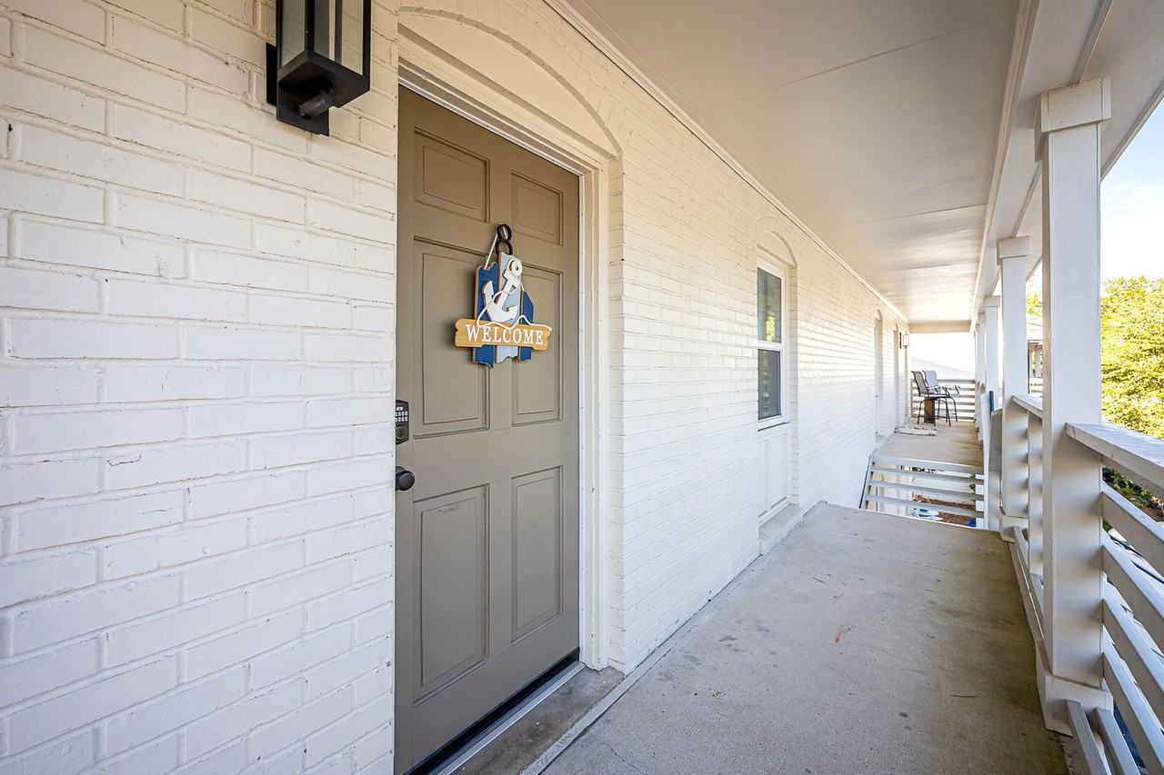 114 Ethel Cir #8 - Photo 4 of 29