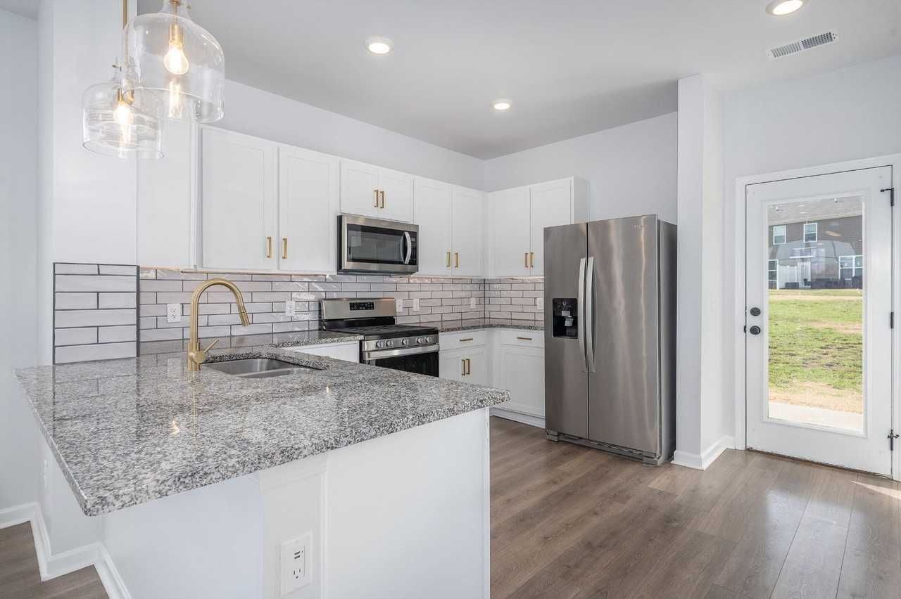 422 Waterfowl Way - Photo 4 of 40