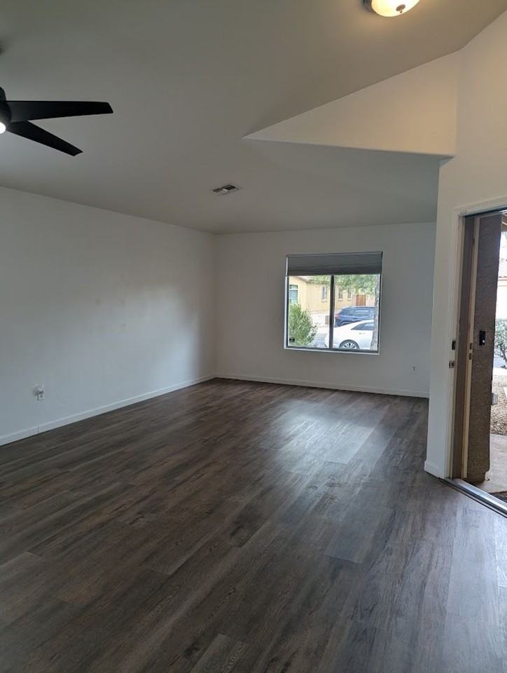 11483 West Magic Song Street - Photo 4 of 40