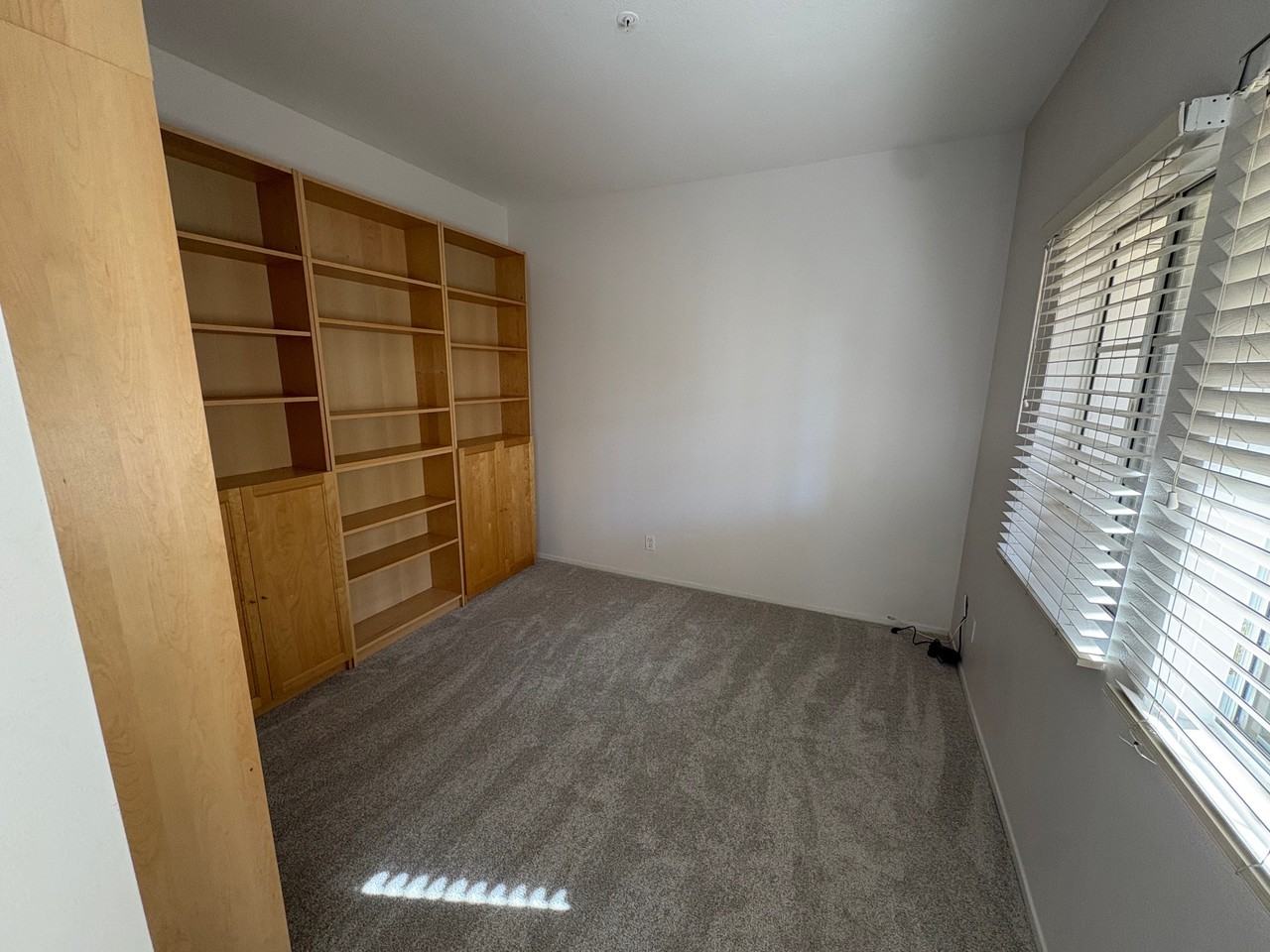 16912 Sims Ln #1 - Photo 4 of 14