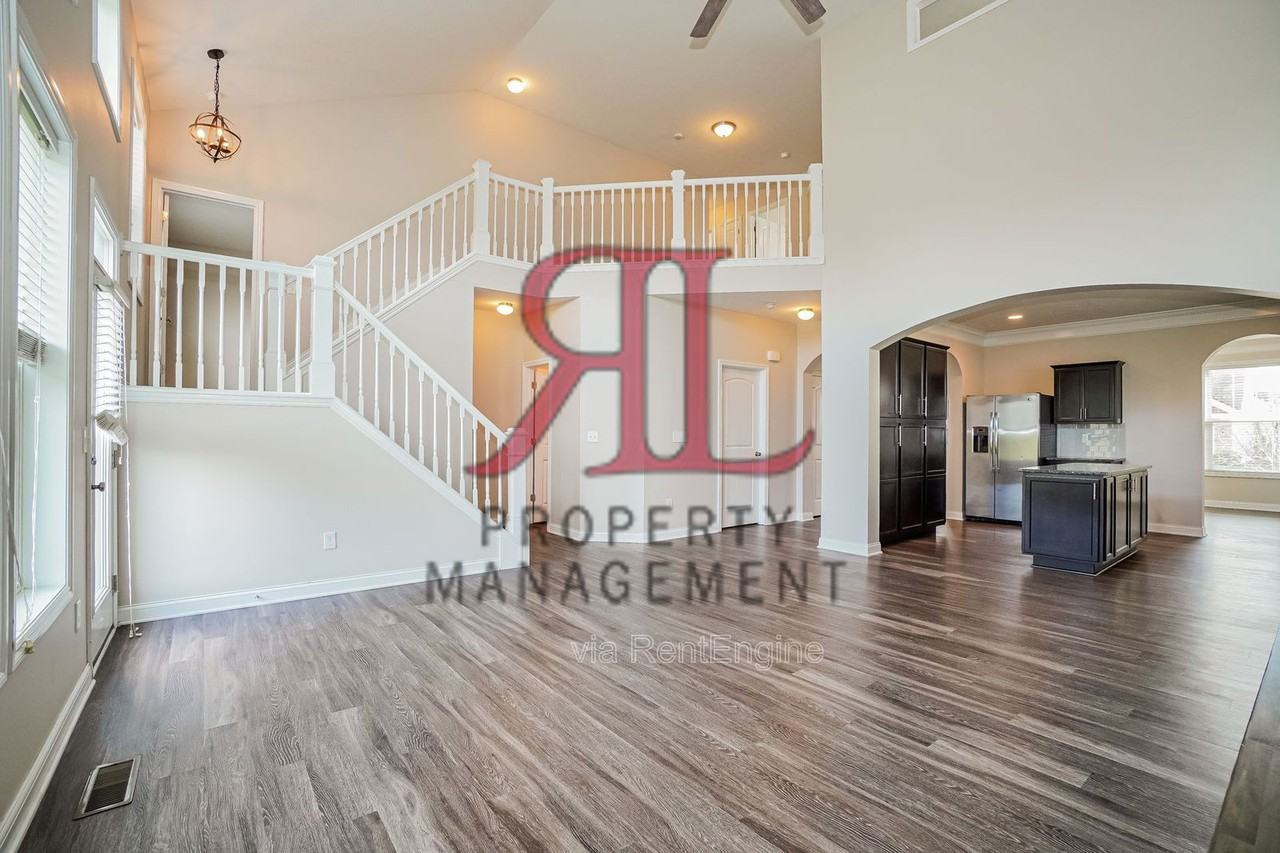 567 Eagle Walk Rd - Photo 5 of 22