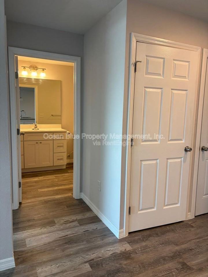 2771 Royal Palm Ave #207 - Photo 4 of 22