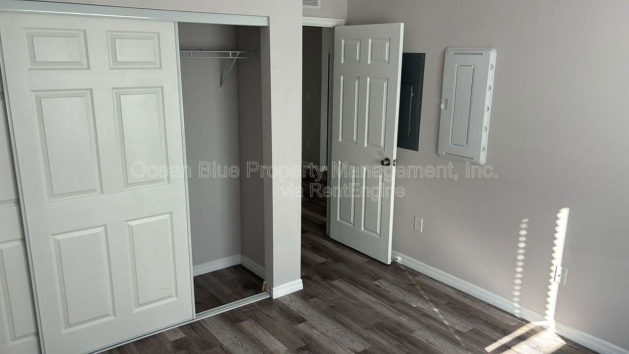 2771 Royal Palm Ave #207 - Photo 6 of 22