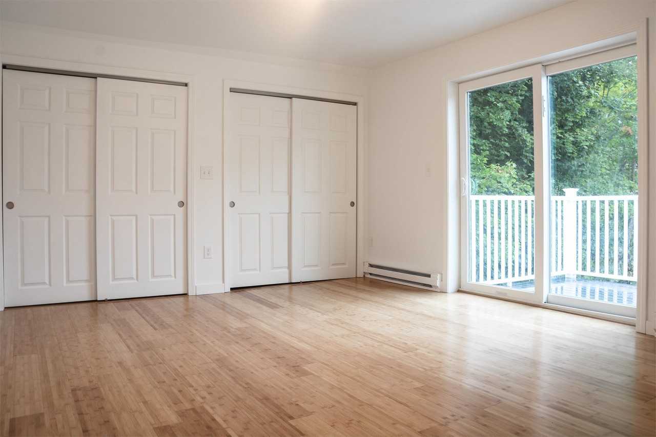 541 Main St #3 - Photo 4 of 24