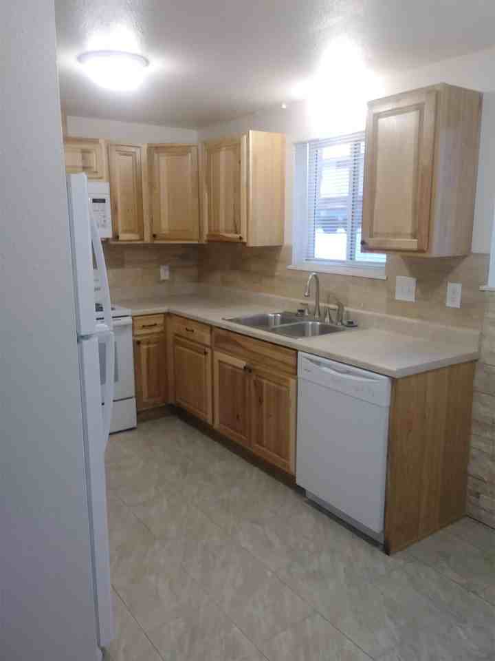 706 Darby Ct #3 - Photo 6 of 21