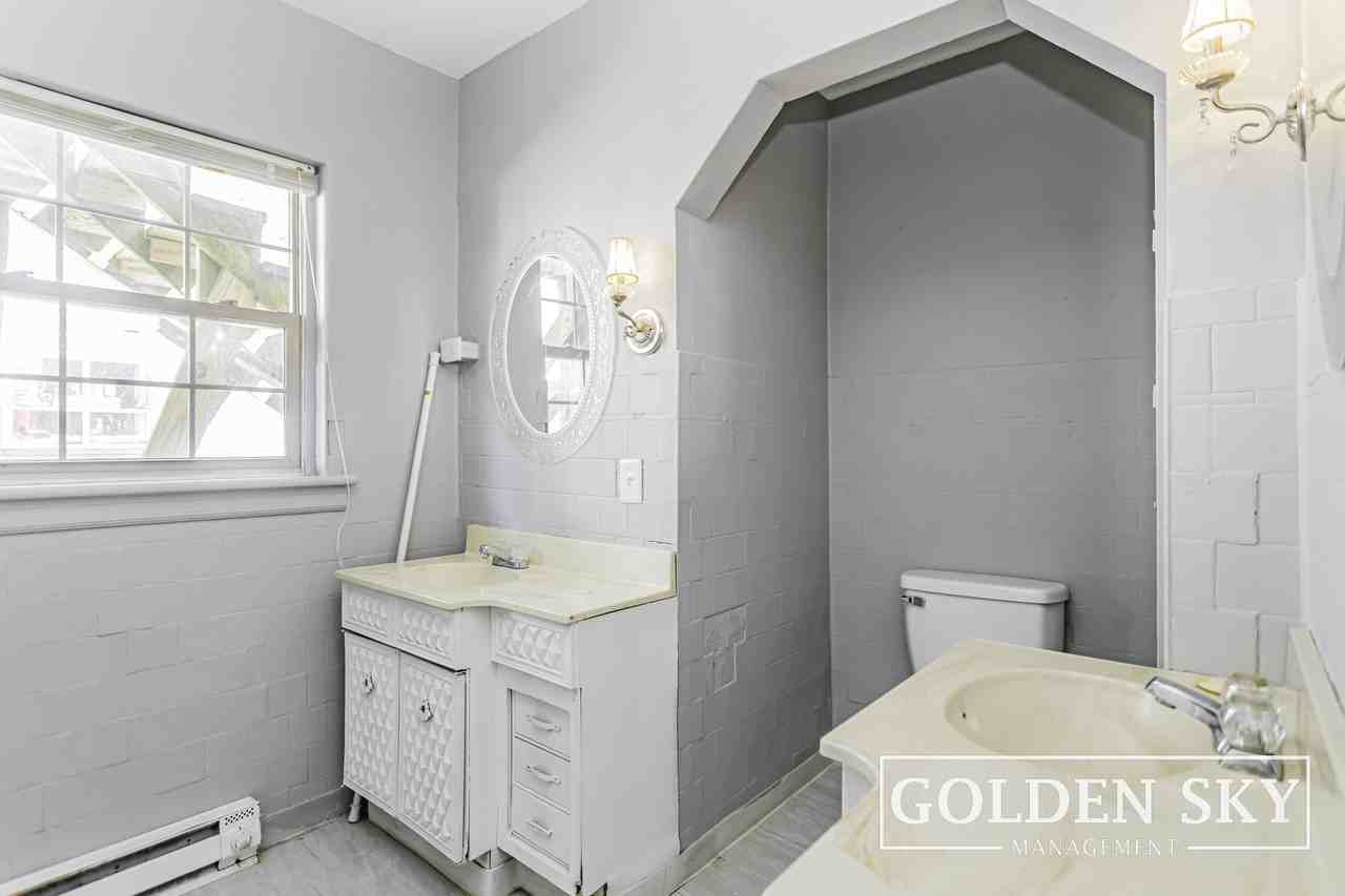 1516 N Wheeling Ave #2 - Photo 4 of 18