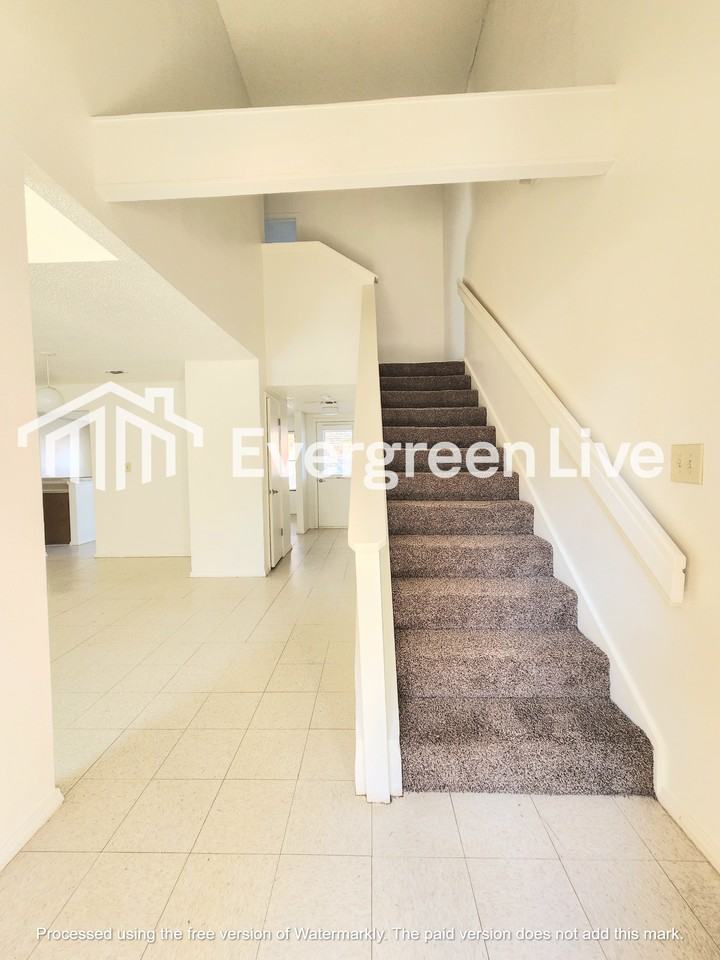 2330 San Juan Ct - Photo 3 of 20