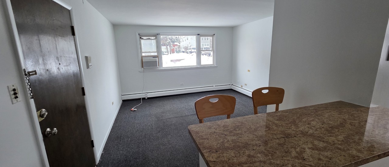 7427 Dixon St #A - Photo 3 of 6