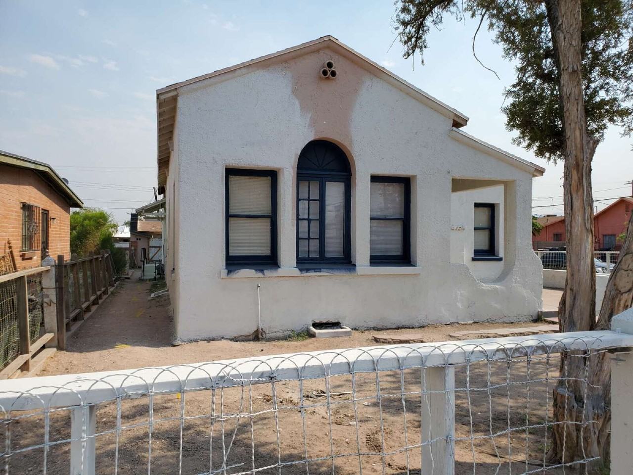 2026 S 7th Ave - Photo 6 of 13