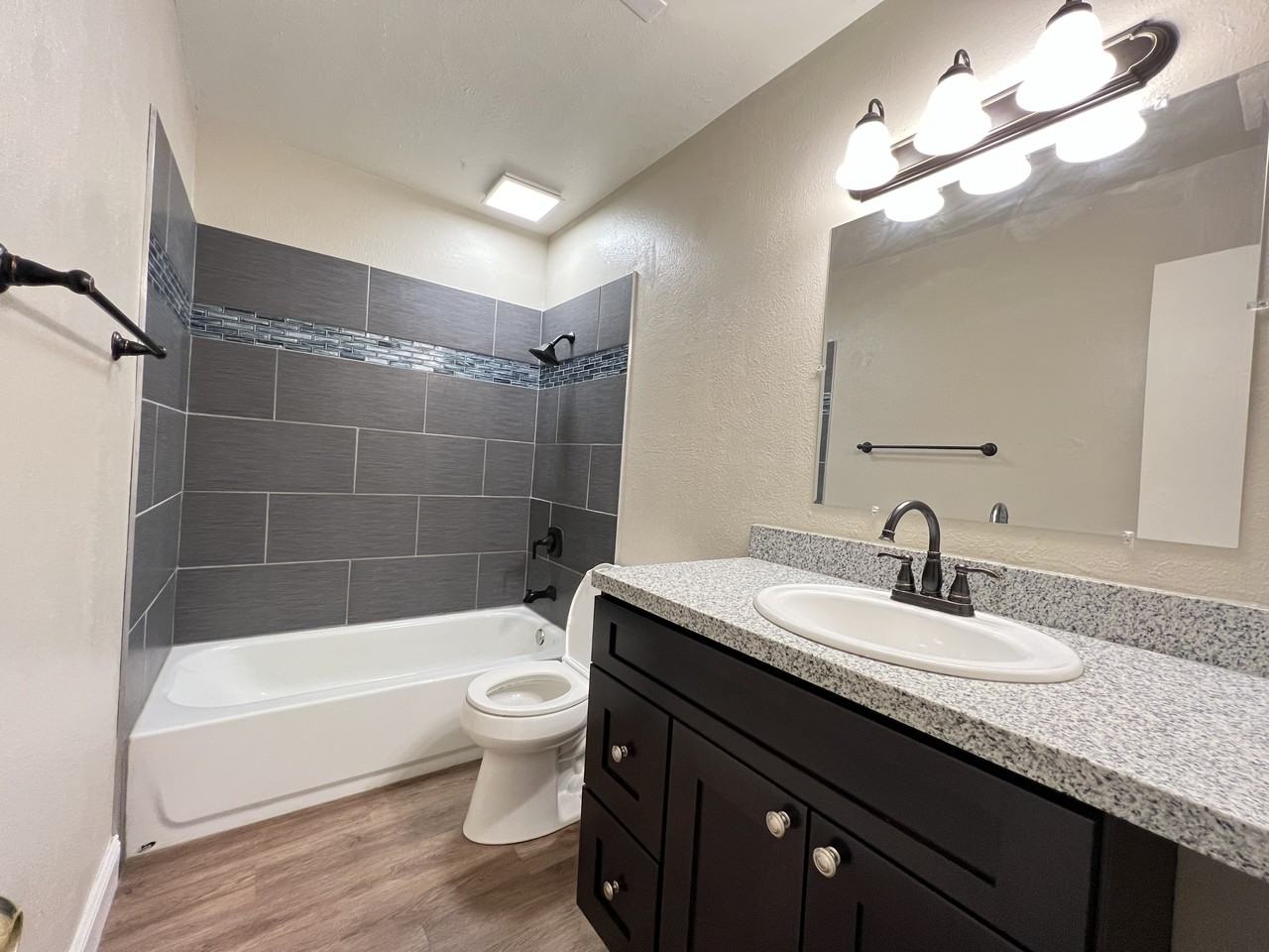 1108 Nakomis Dr Ne #A - Photo 3 of 11