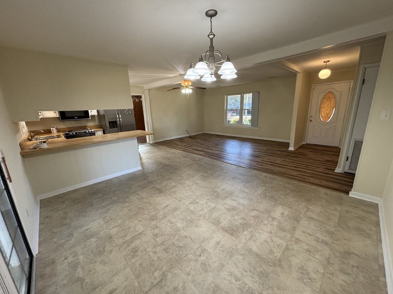 761 Bob Hall Rd - Photo 4 of 22