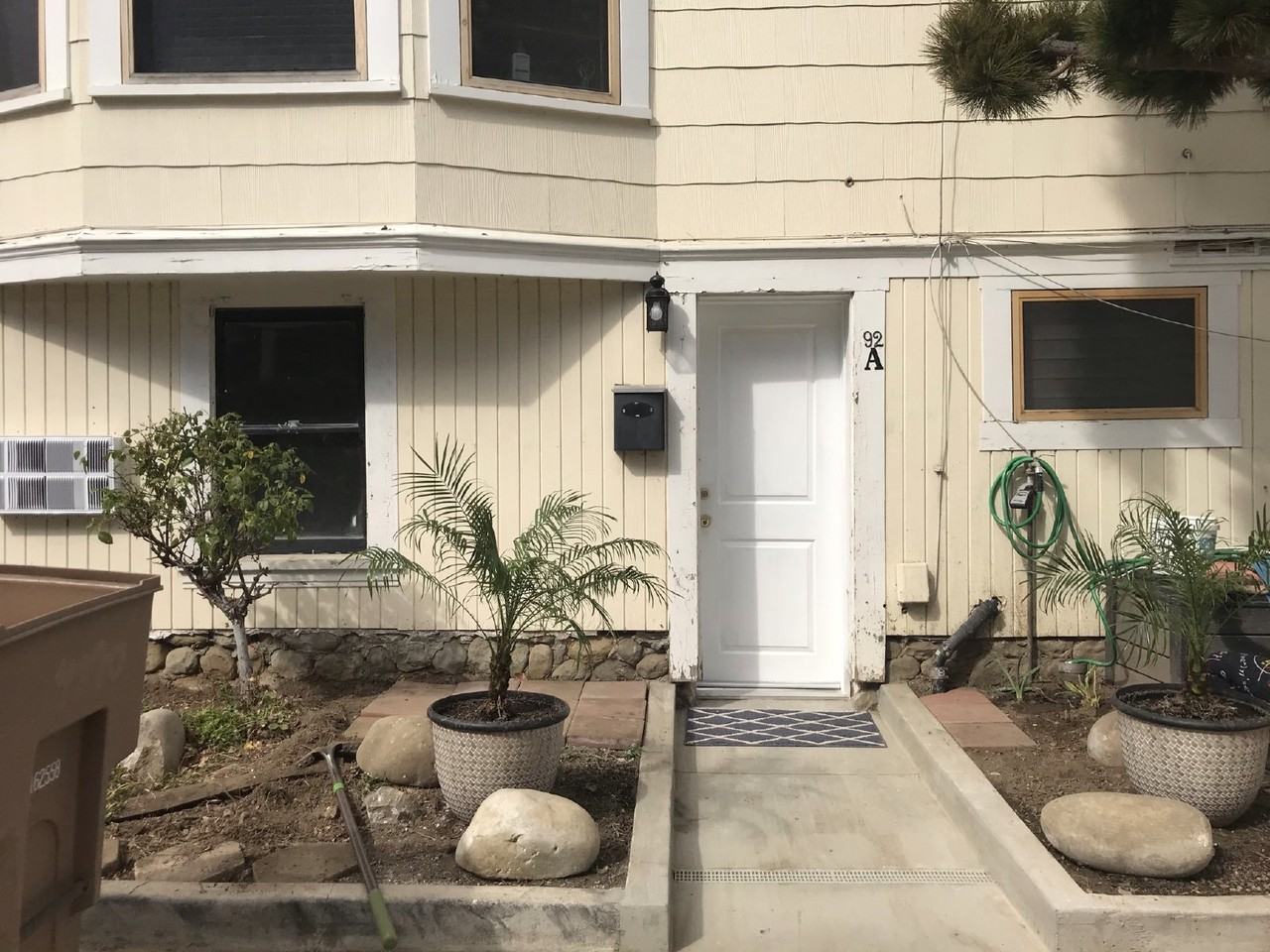 92 N Fir St - Photo 3 of 25