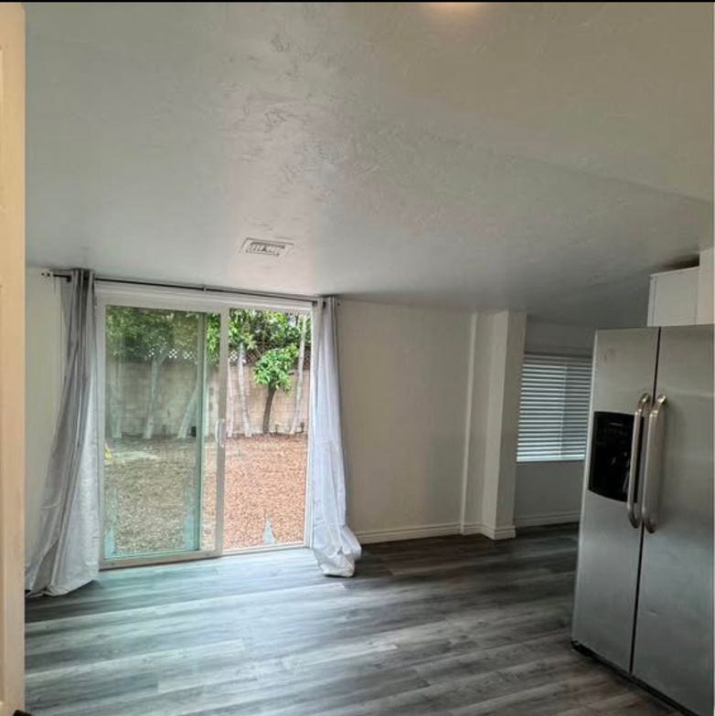 8960 Helms Place - Photo 2 of 3