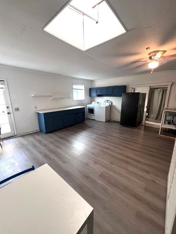 8607 Dunlap Crossing Road - Photo 3 of 8