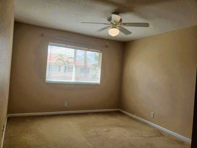 3027 N Evergreen Cir - Photo 7 of 8