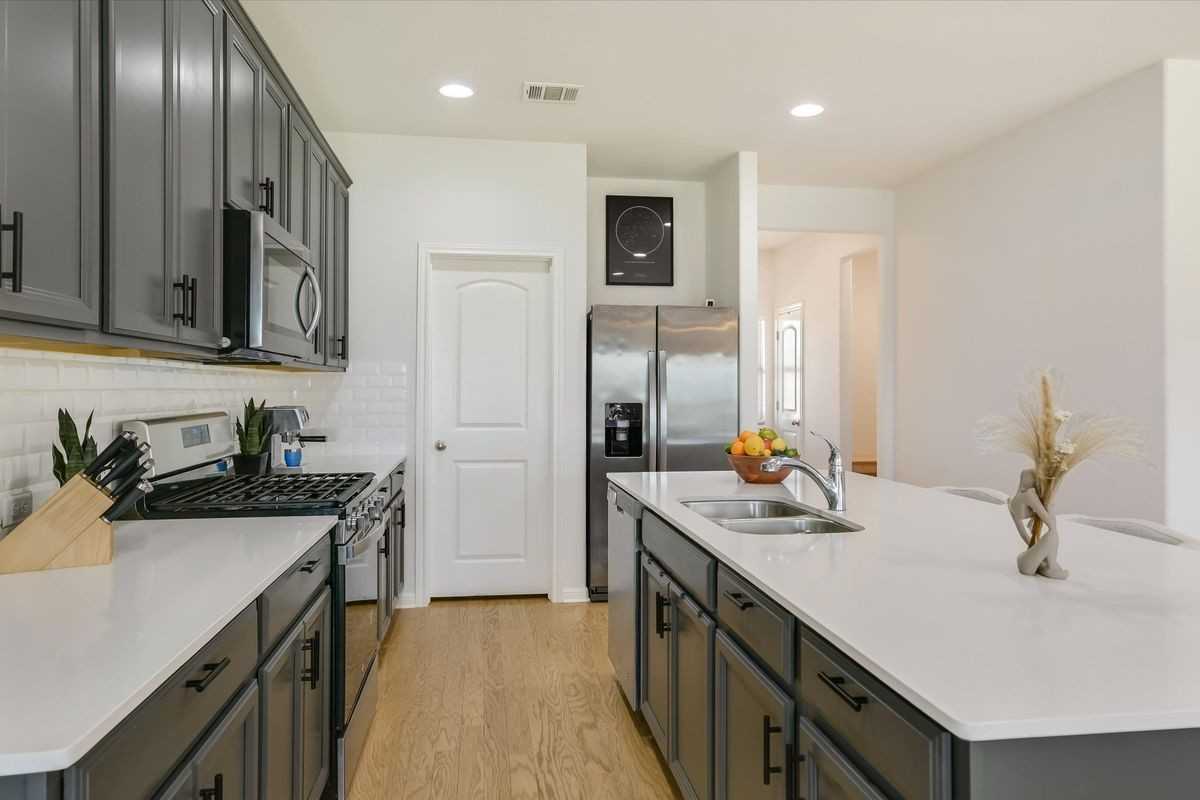 12216 Texana Trail - Photo 3 of 4