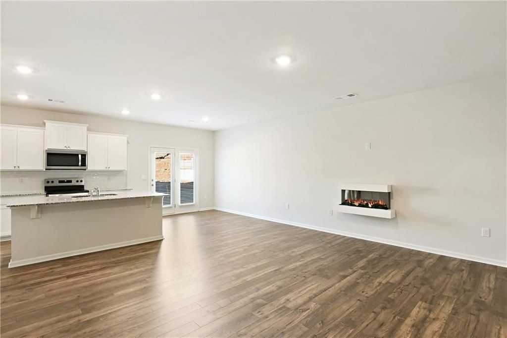 70 Austin Court - Photo 6 of 36