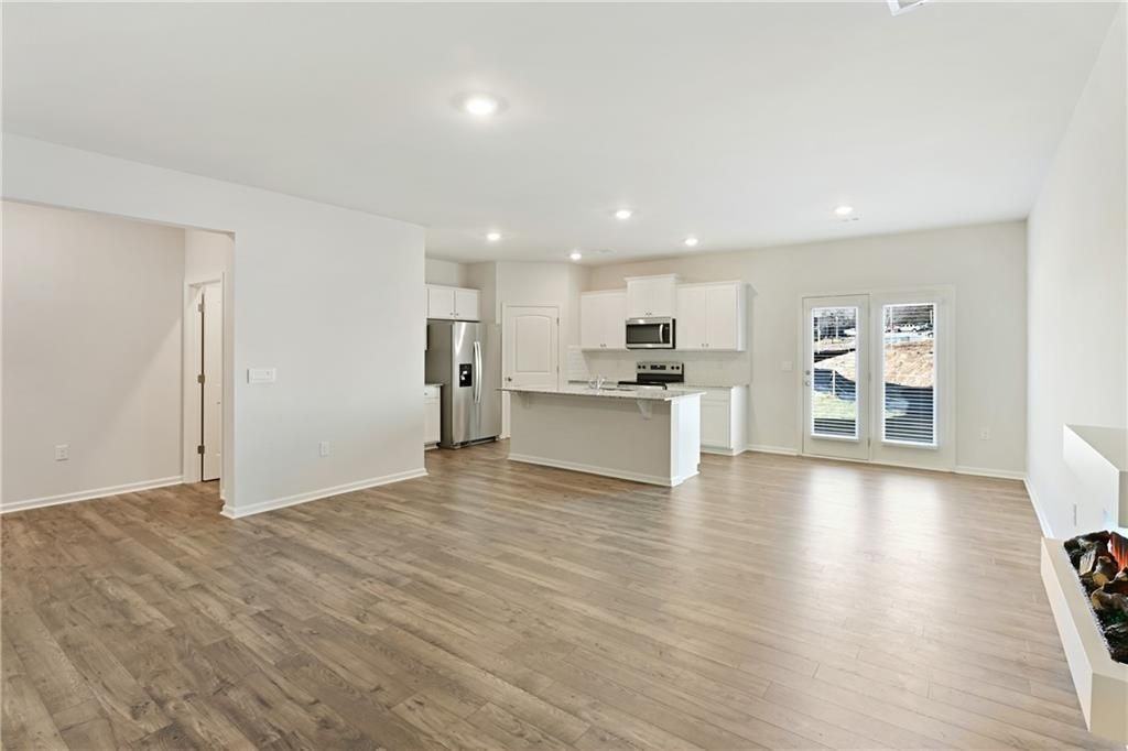 70 Austin Court - Photo 7 of 36