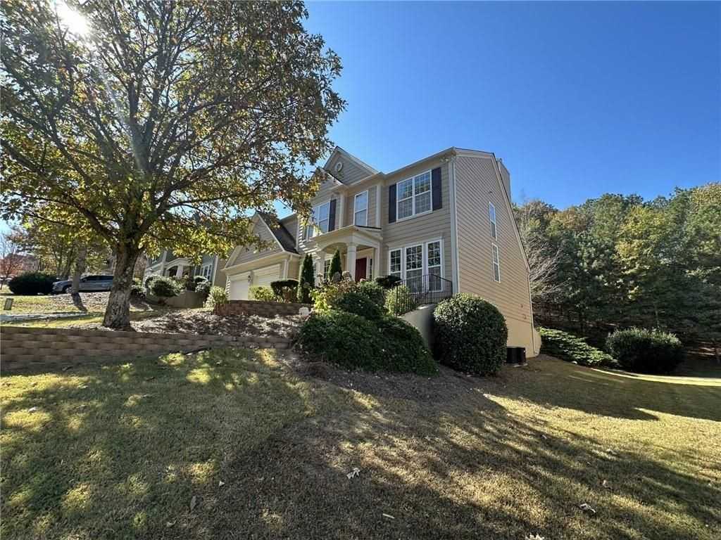 715 Earlham Drive - Photo 3 of 50