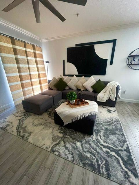 10400 Eastpark Woods Drive - Photo 3 of 28