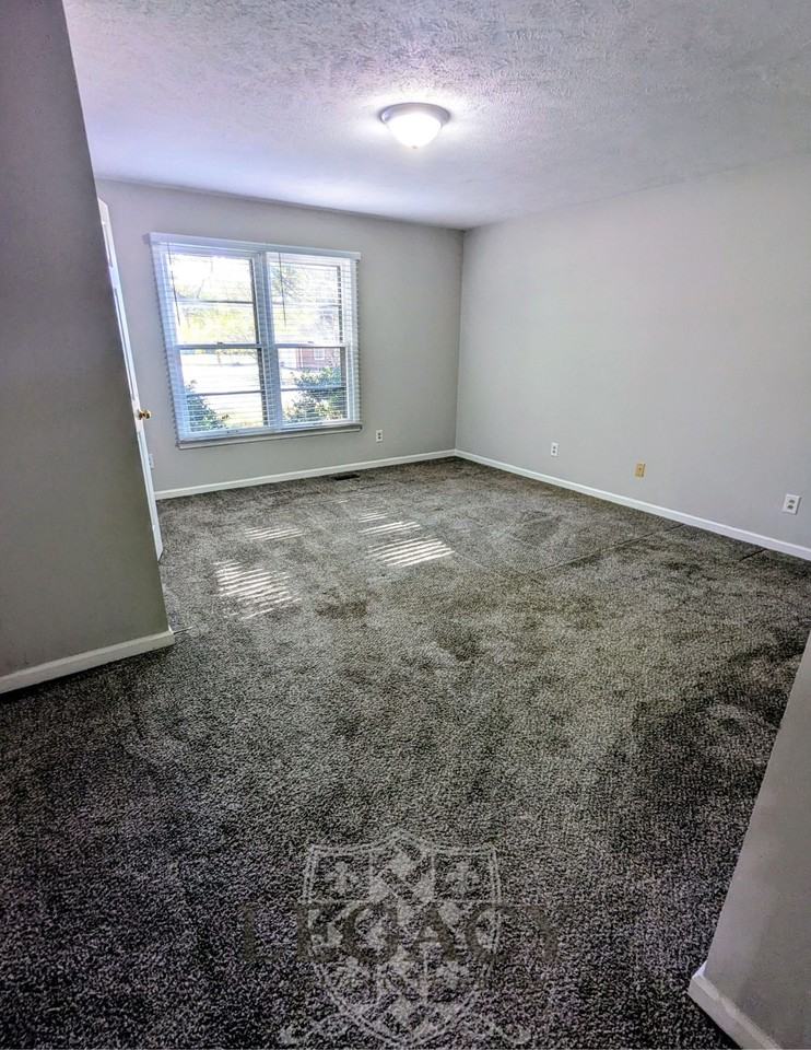 502 Irongate Blvd #203 - Photo 7 of 14